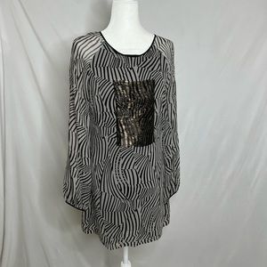 Ted Baker black/white zebra long sleeve dress size 2 equal to a 6 in US.